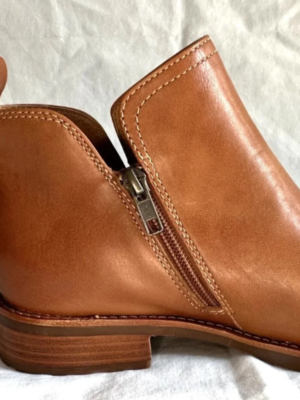 Softt Beatrice Leather Ankle Boots Tan Brown Women's Size 7.5